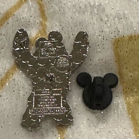 Stitch Attacks Snacks Mystery Pouch - Stitch with Lollipop Stitch - Picture 6 of 9